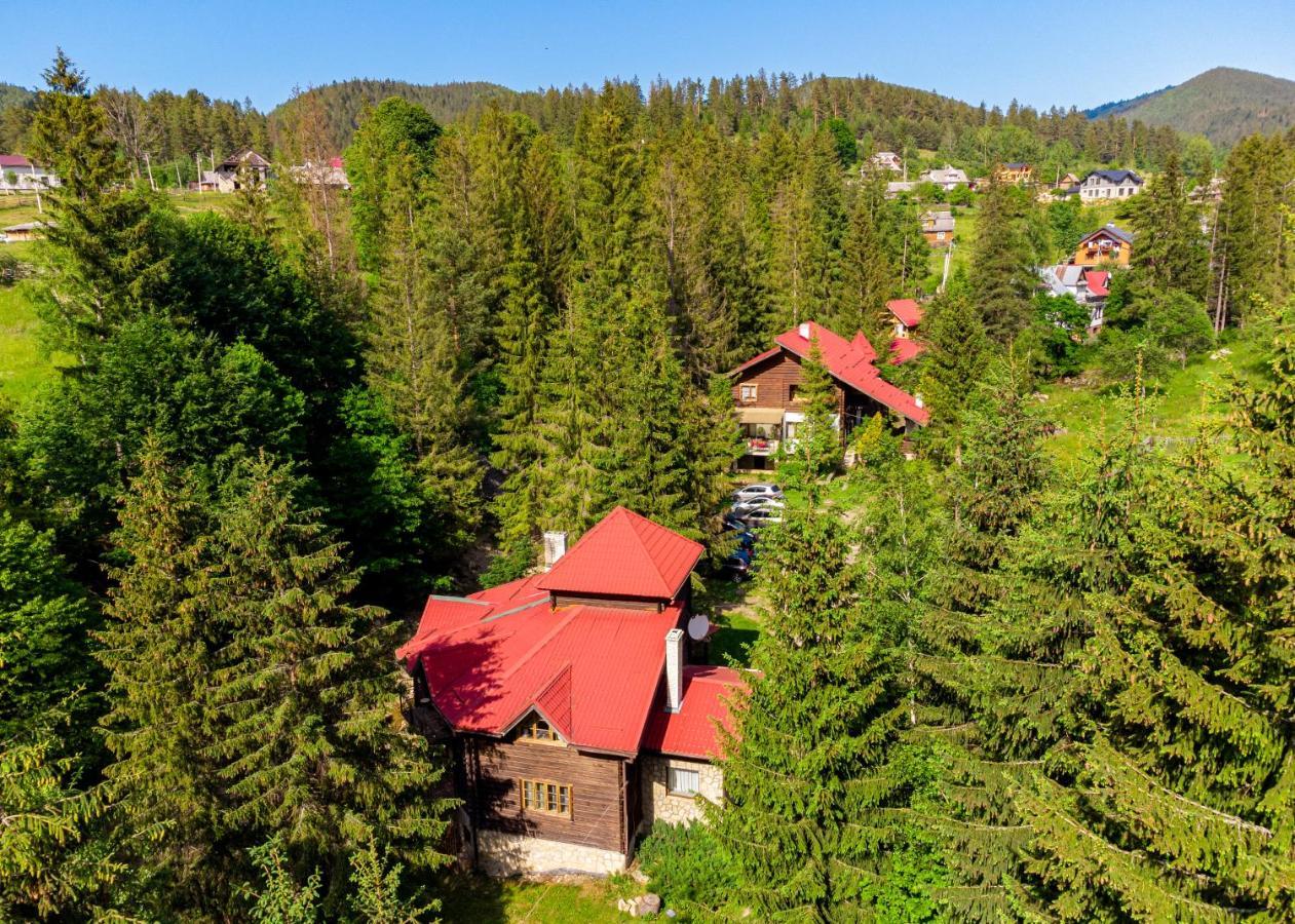 Микулин Хутірець Mykulychyn Buitenkant foto